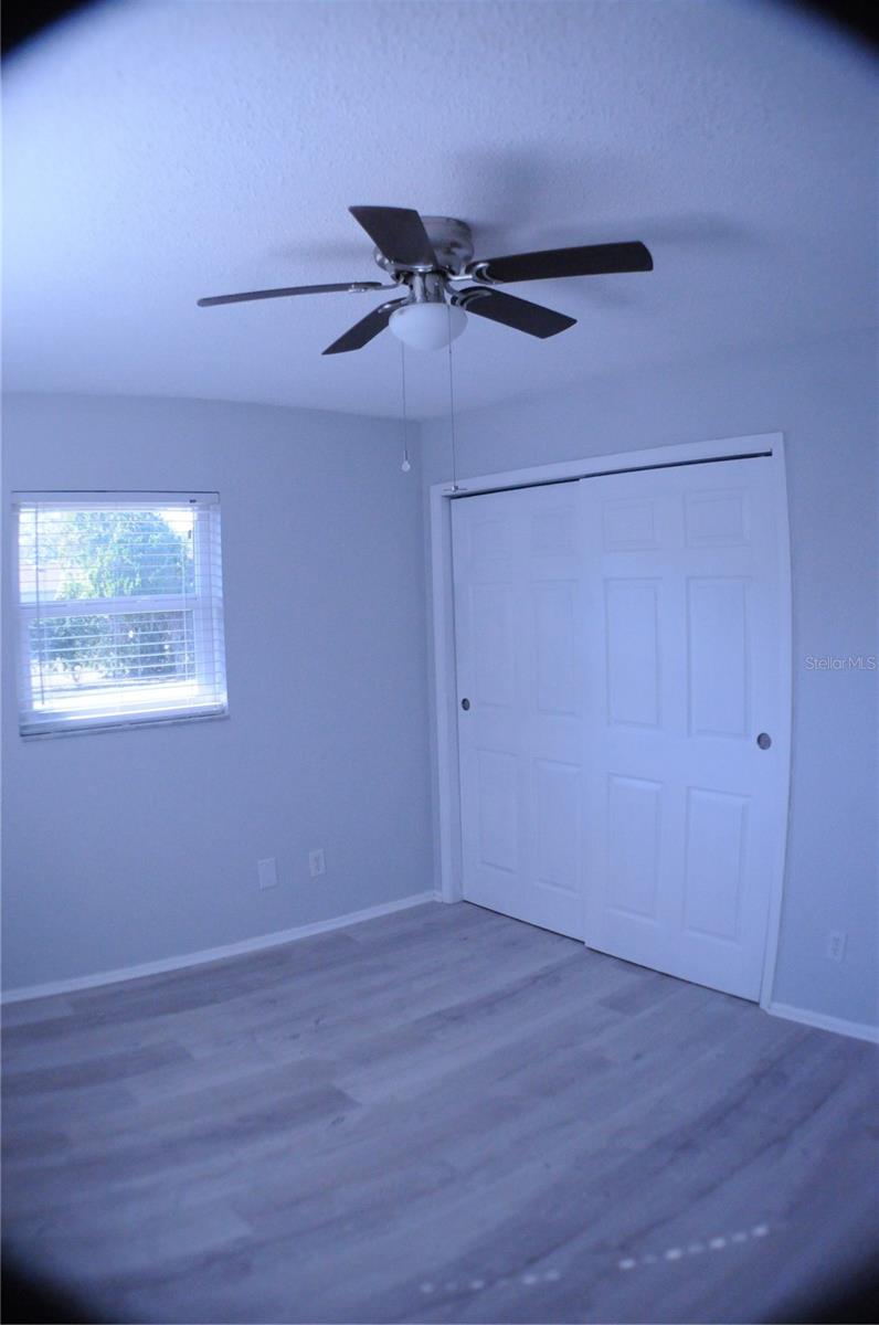 277 LORRAINE AVE