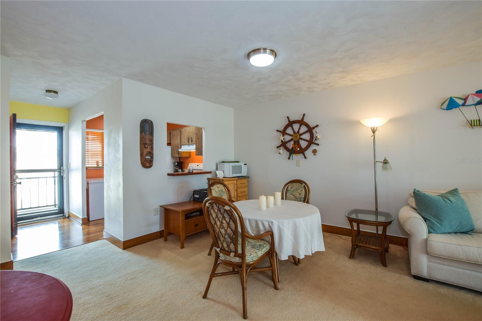 431 AIRPORT AVE E #207, #207