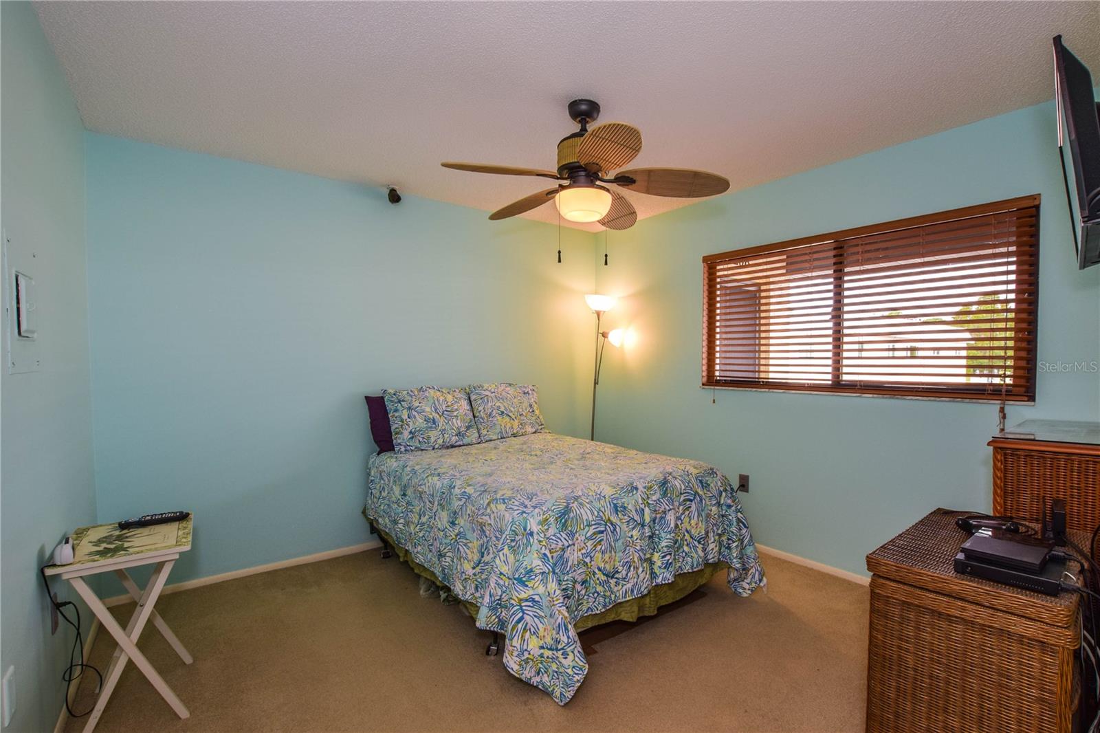 431 AIRPORT AVE E #207, #207