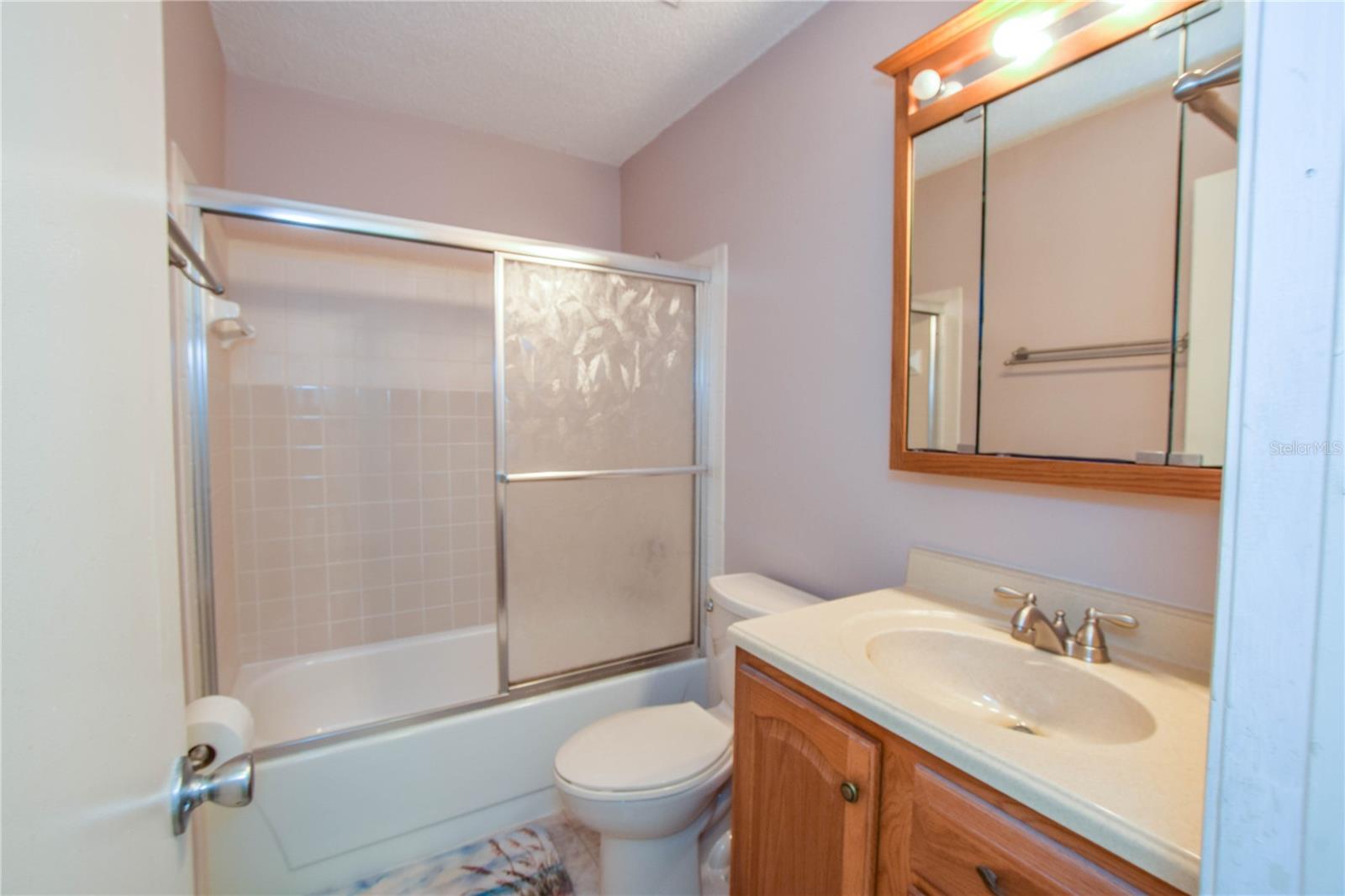 431 AIRPORT AVE E #207, #207