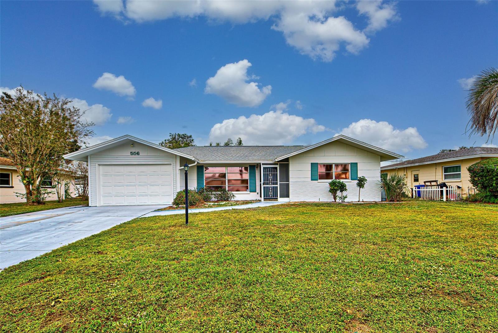 556 GLEN OAK RD