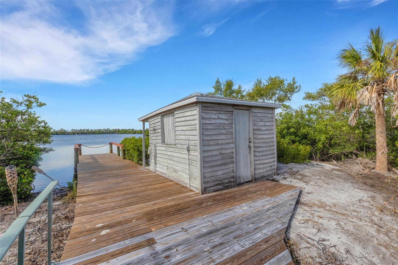 4910 LEMON BAY DR