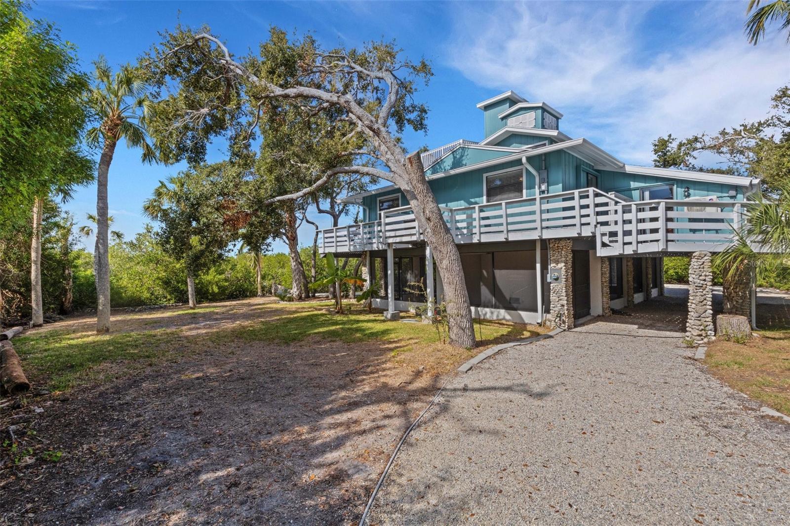 4910 LEMON BAY DR