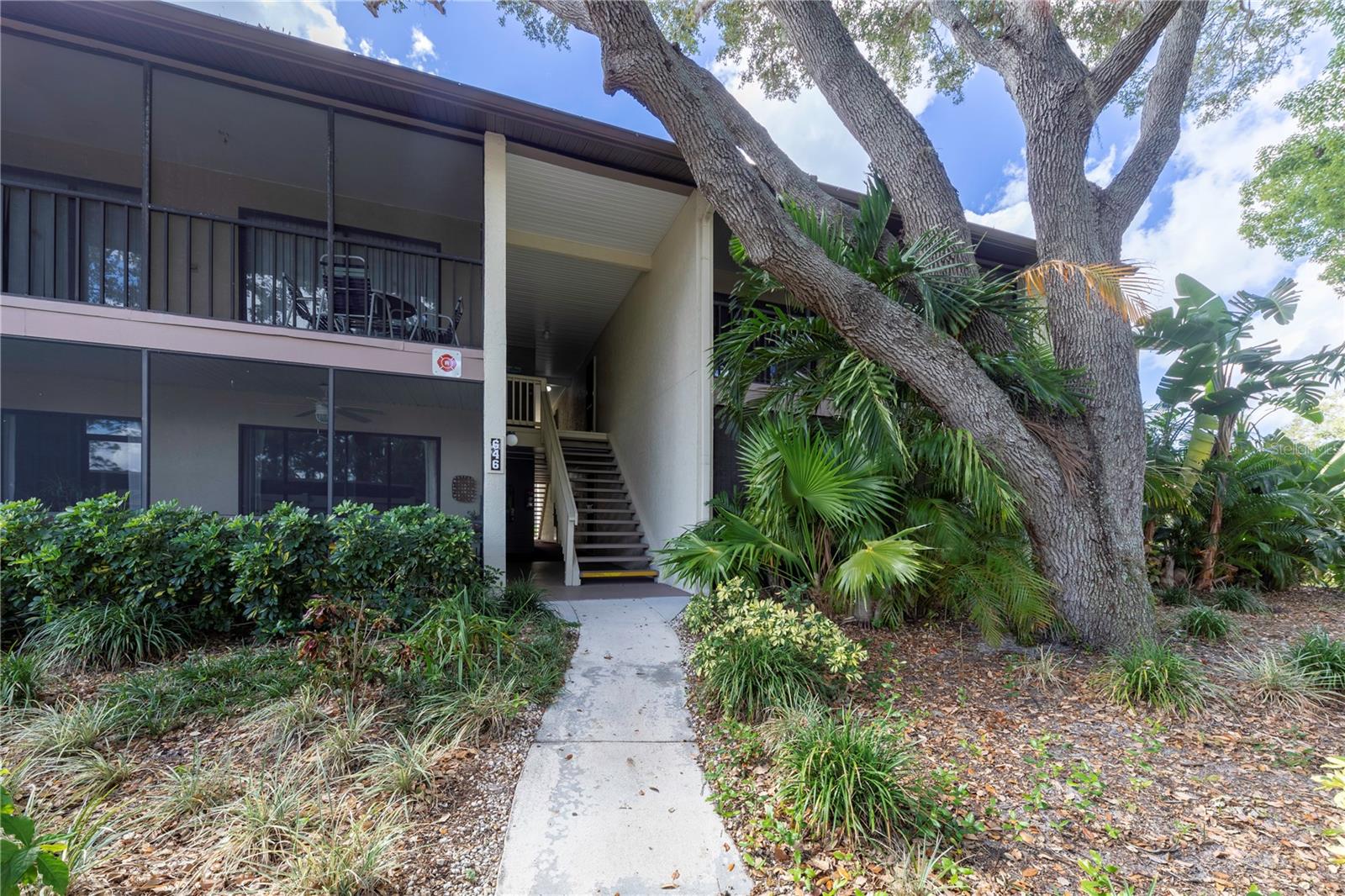 646 BIRD BAY DR E #207, #207
