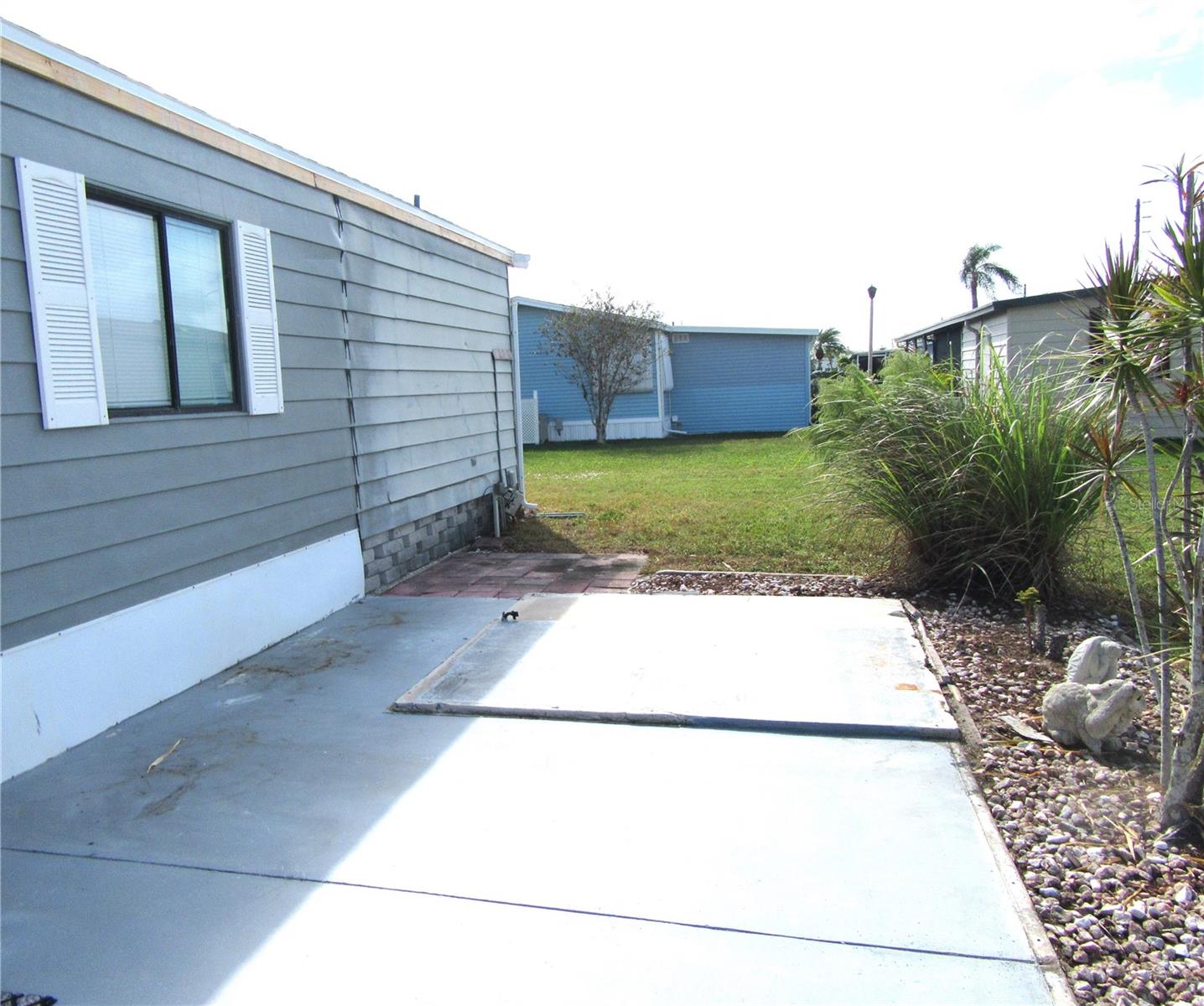 337 OUTRIGGER PL