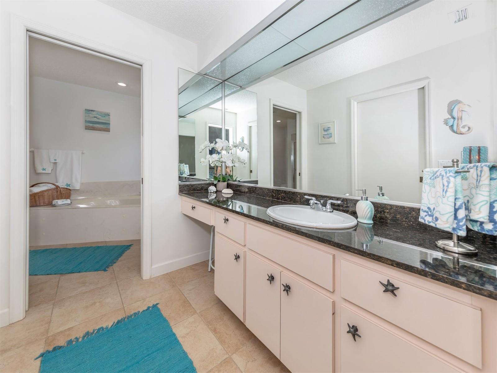 336 EDEN DR