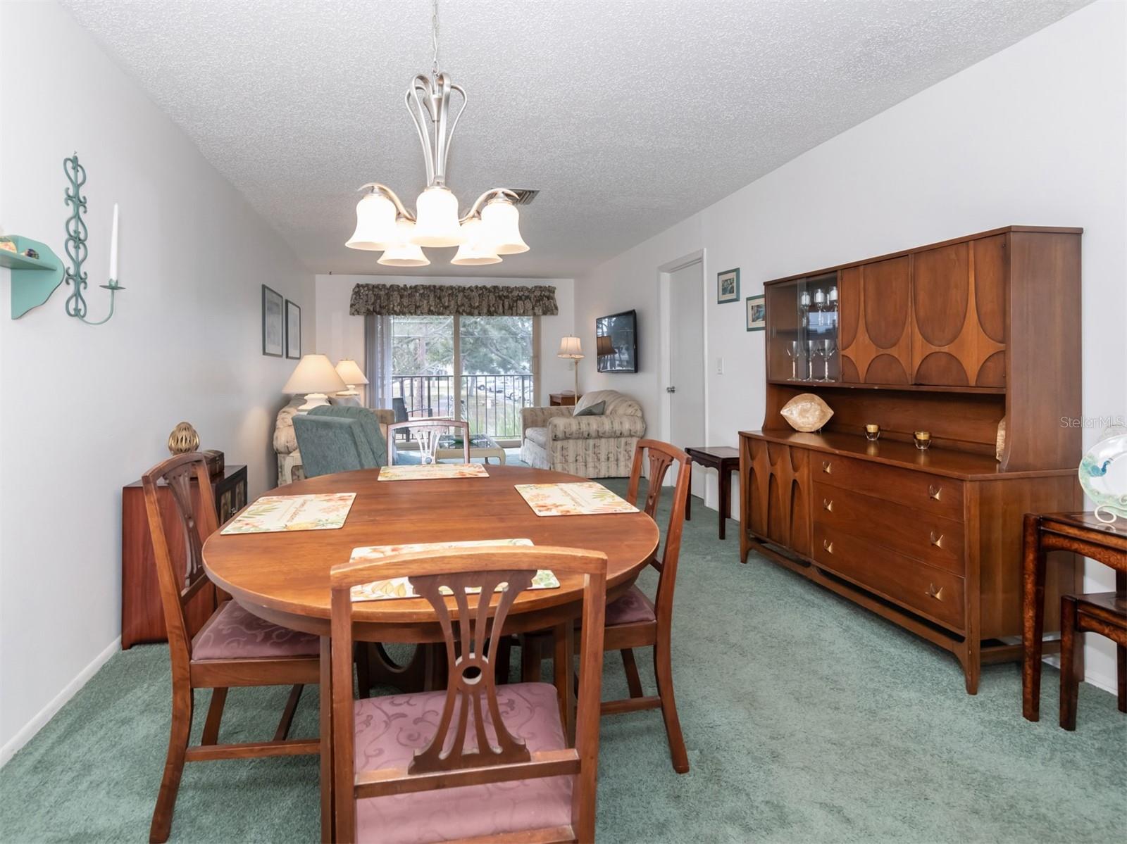 533 PARKDALE MEWS #533, #533