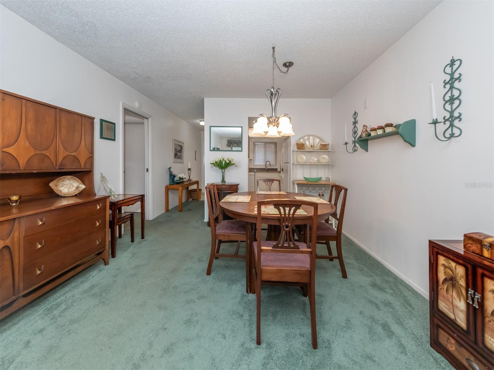 533 PARKDALE MEWS #533, #533