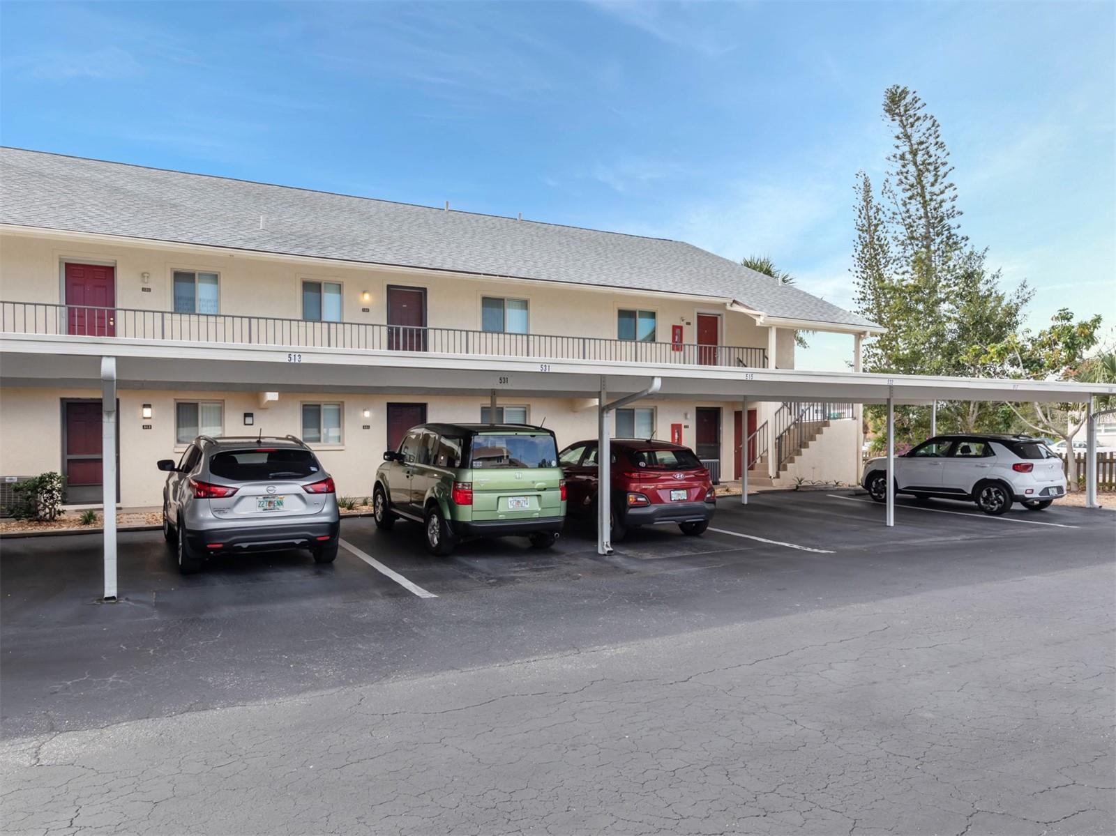 533 PARKDALE MEWS #533, #533