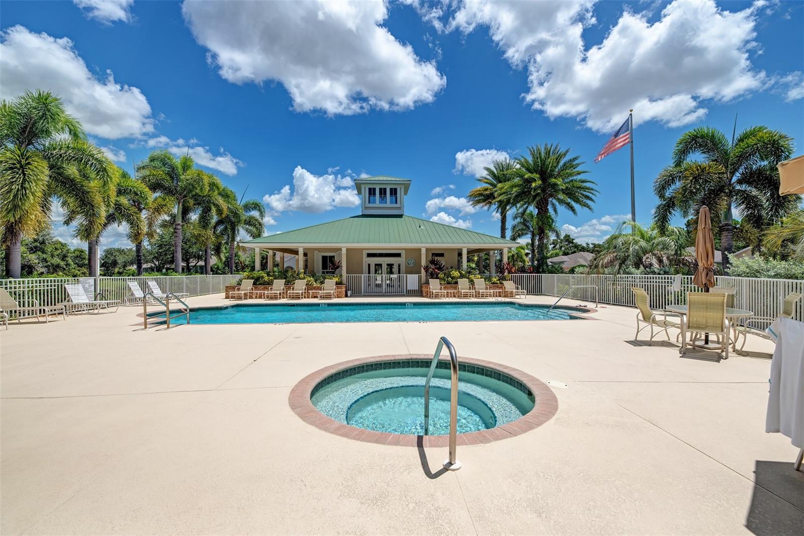 9292 FLEMING LN