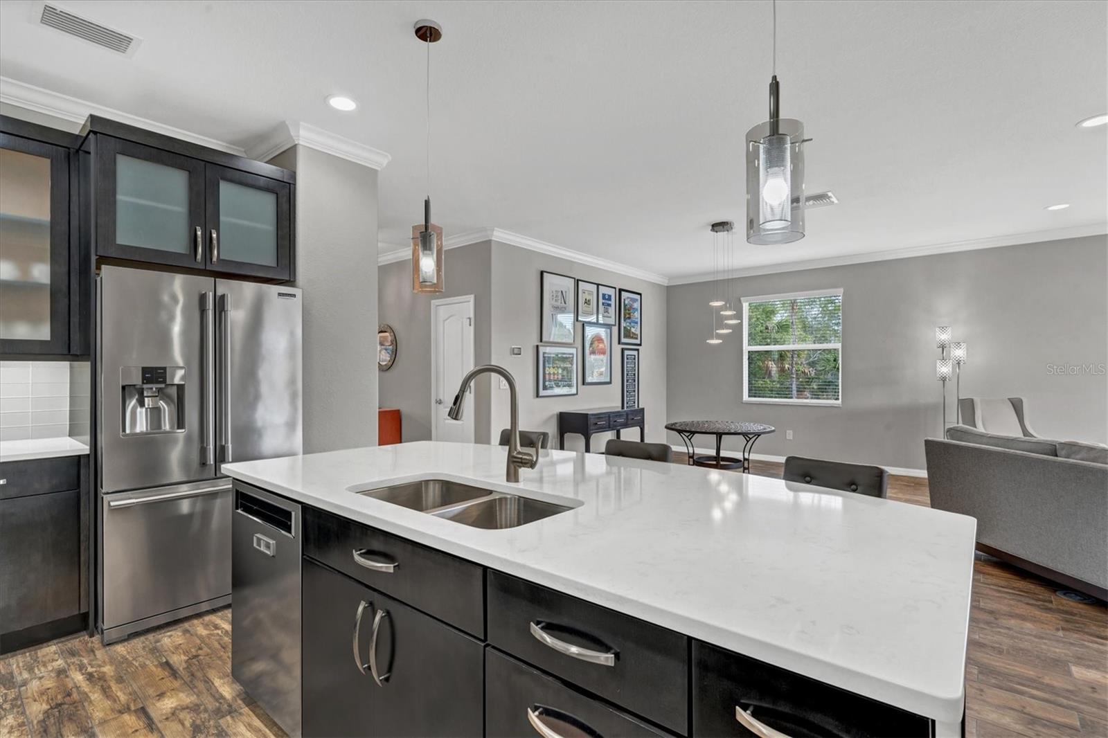 11679 SPOTTED MARGAY AVE