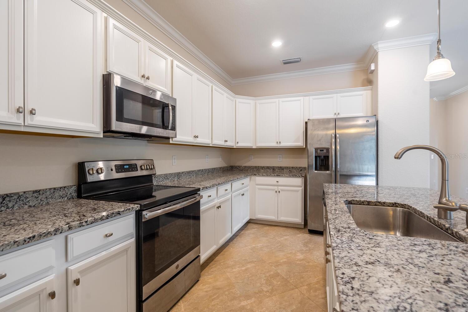 20920 VALORE CT