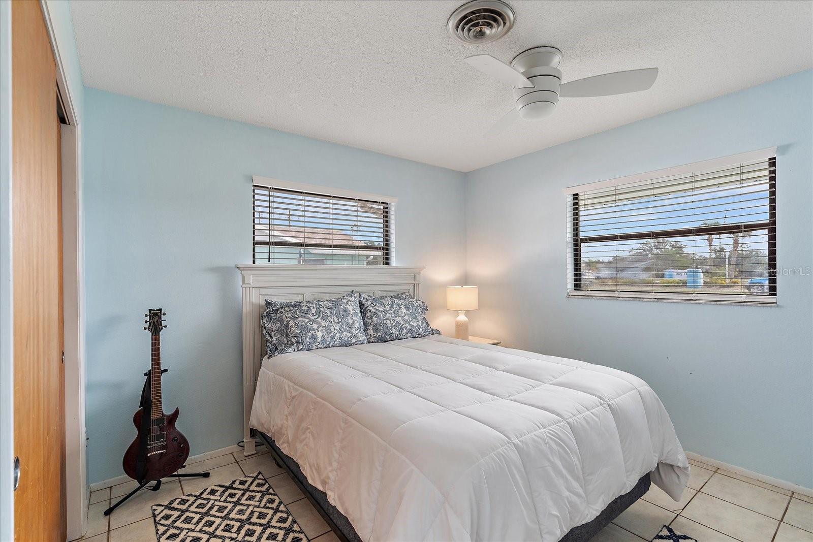 882 BAY VISTA BLVD