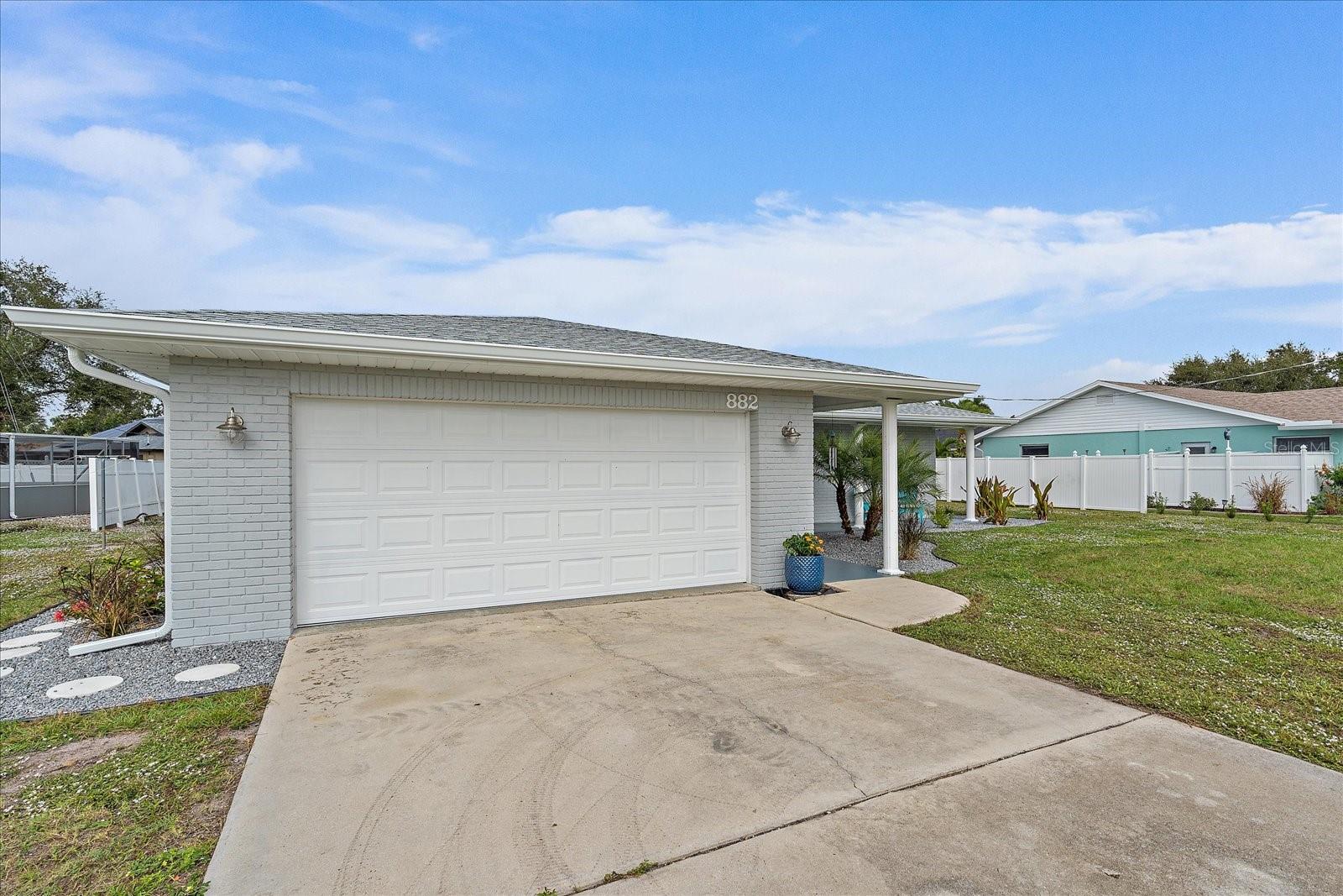882 BAY VISTA BLVD