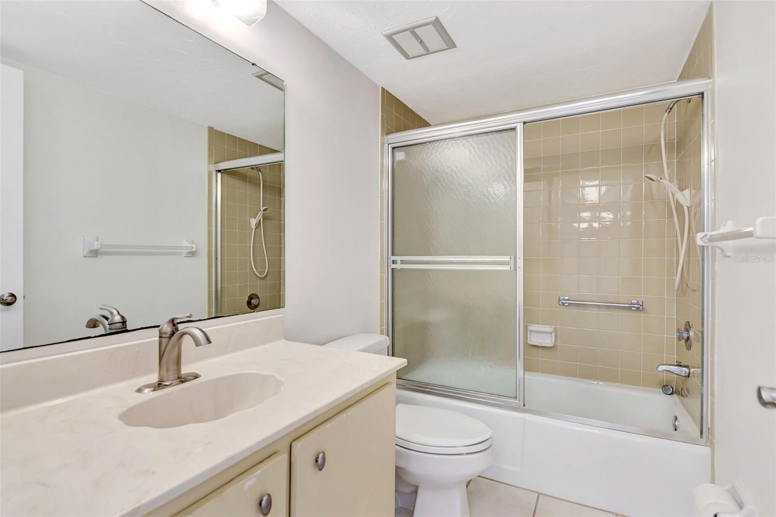101 PARK BLVD S #114, #114