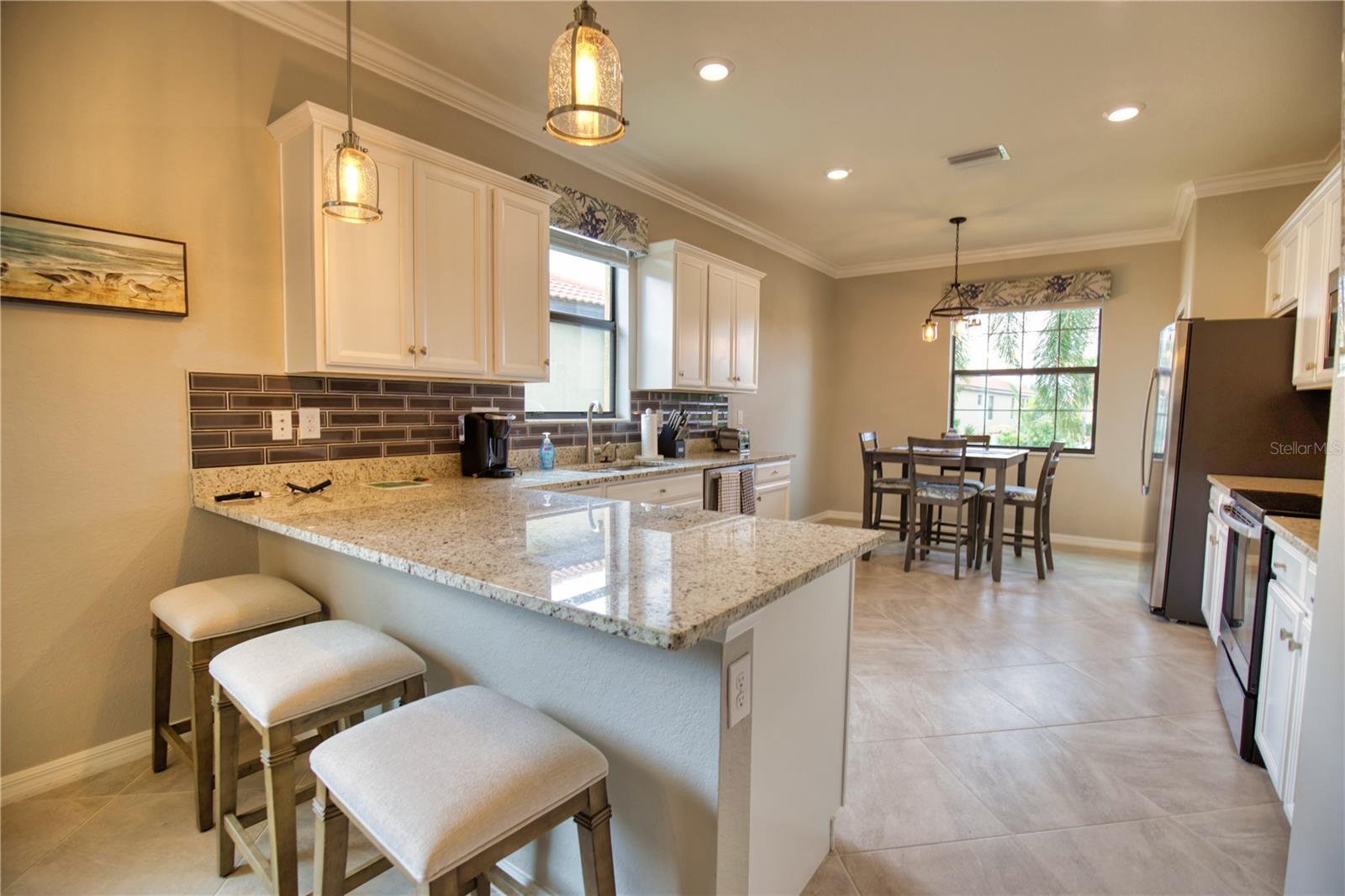 10187 CROOKED CREEK DR