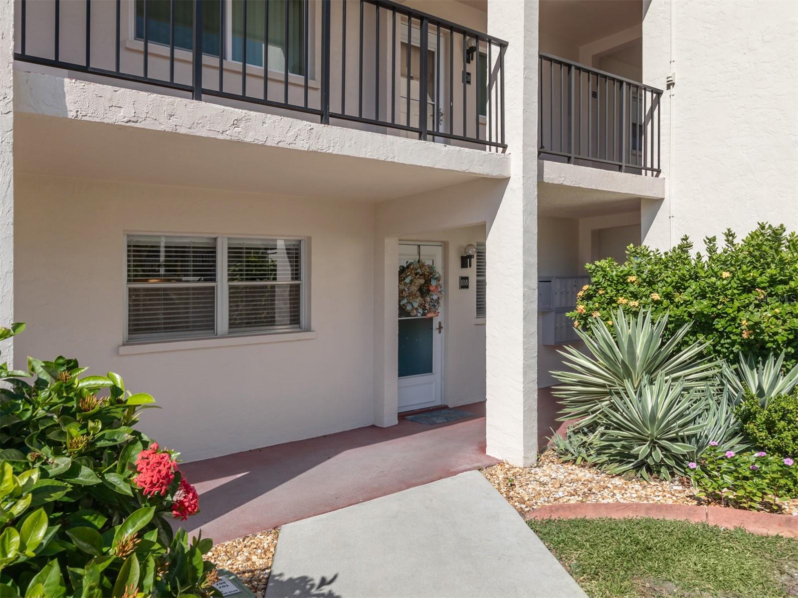 260 SANTA MARIA ST #108, #108