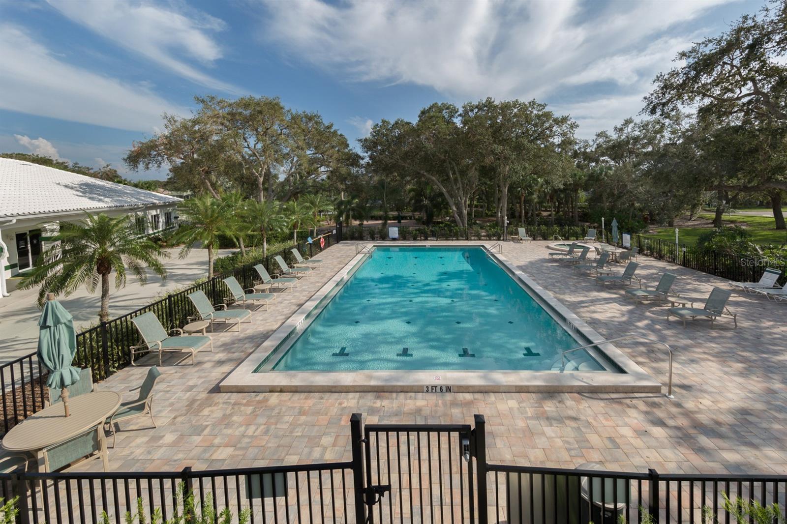 1603 SLATE CT