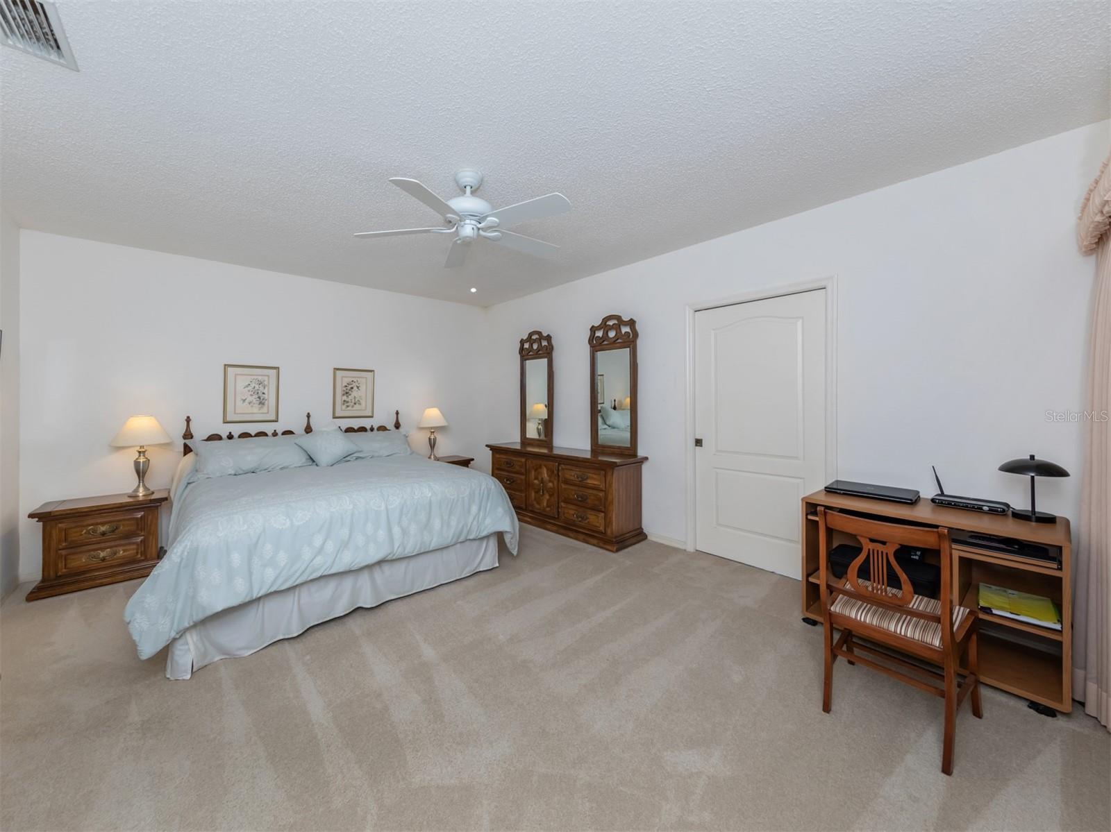 1603 SLATE CT