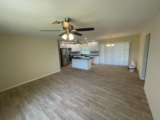 47 ANNAPOLIS LN