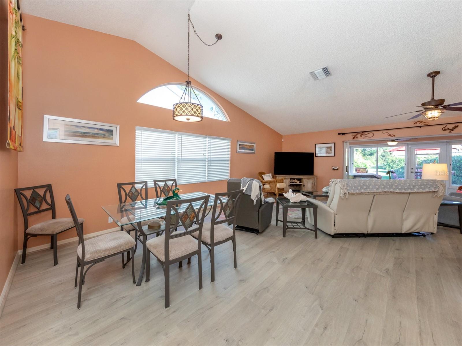 4194 SUMMERTREE RD