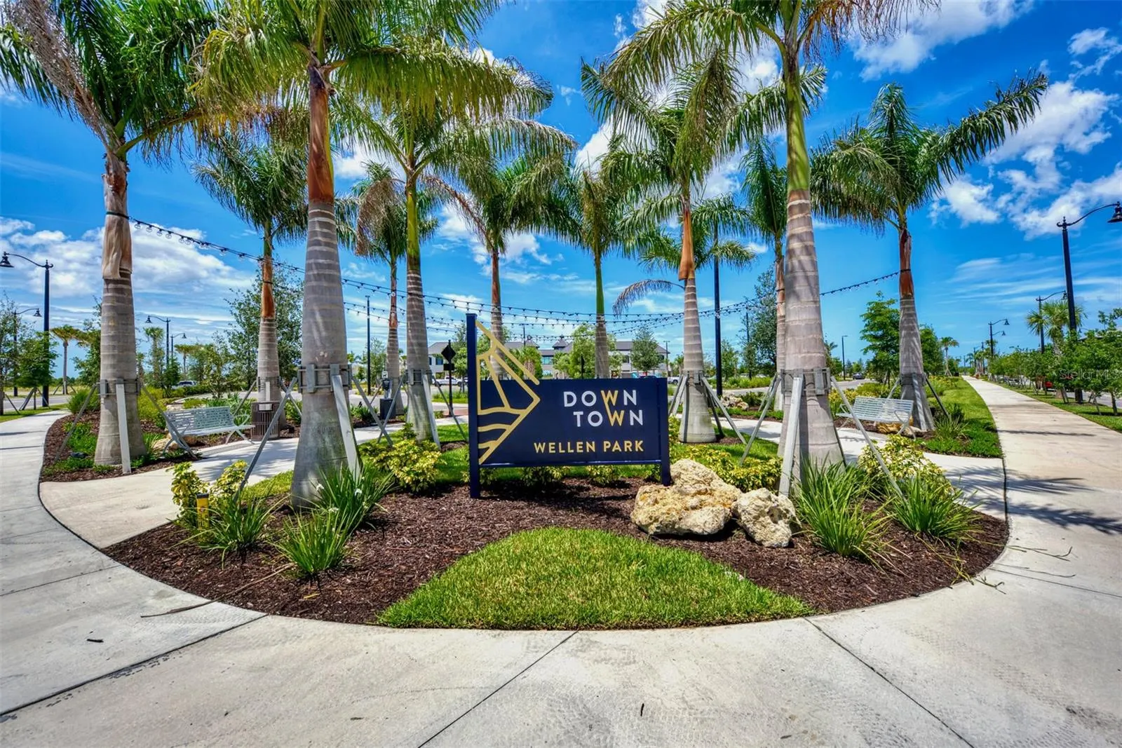 10217 STAGGERBUSH DR #202, #202