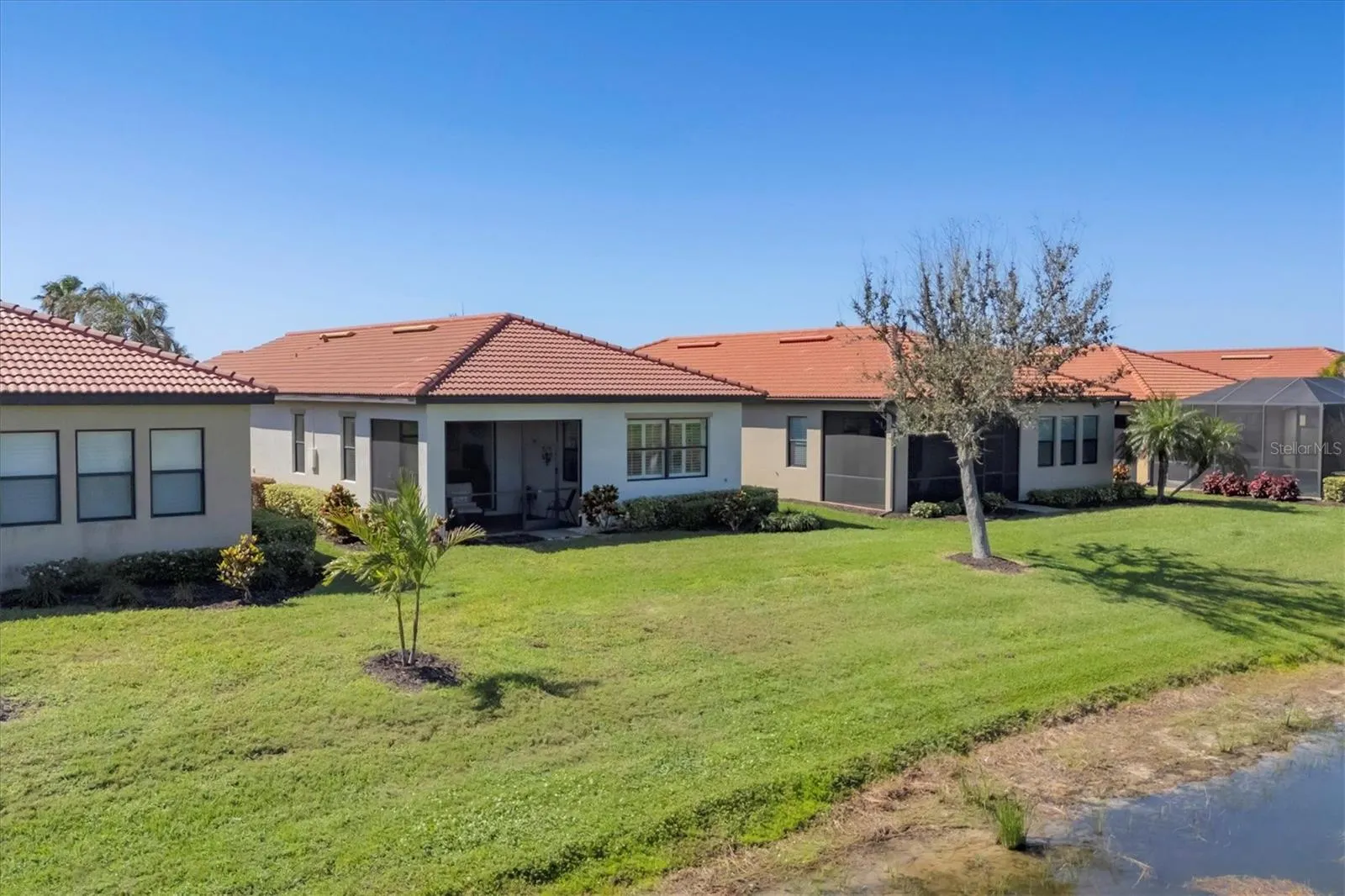 10412 CROOKED CREEK DR