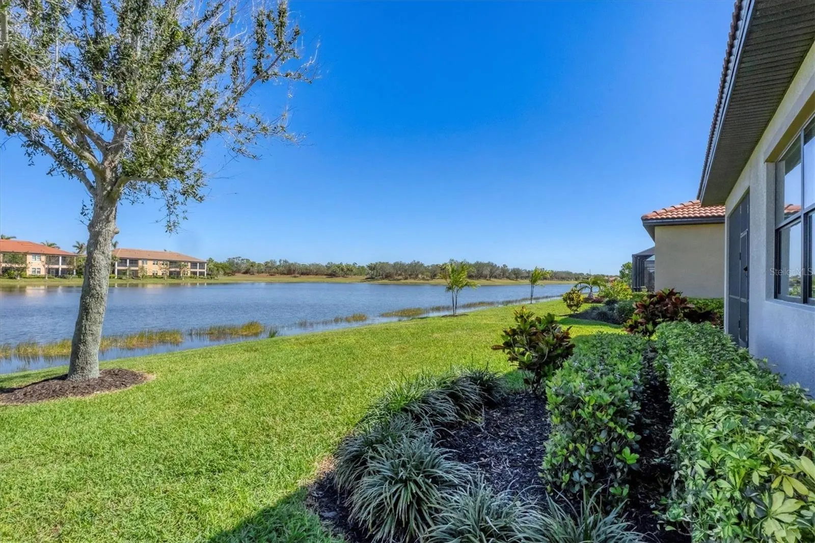 10412 CROOKED CREEK DR
