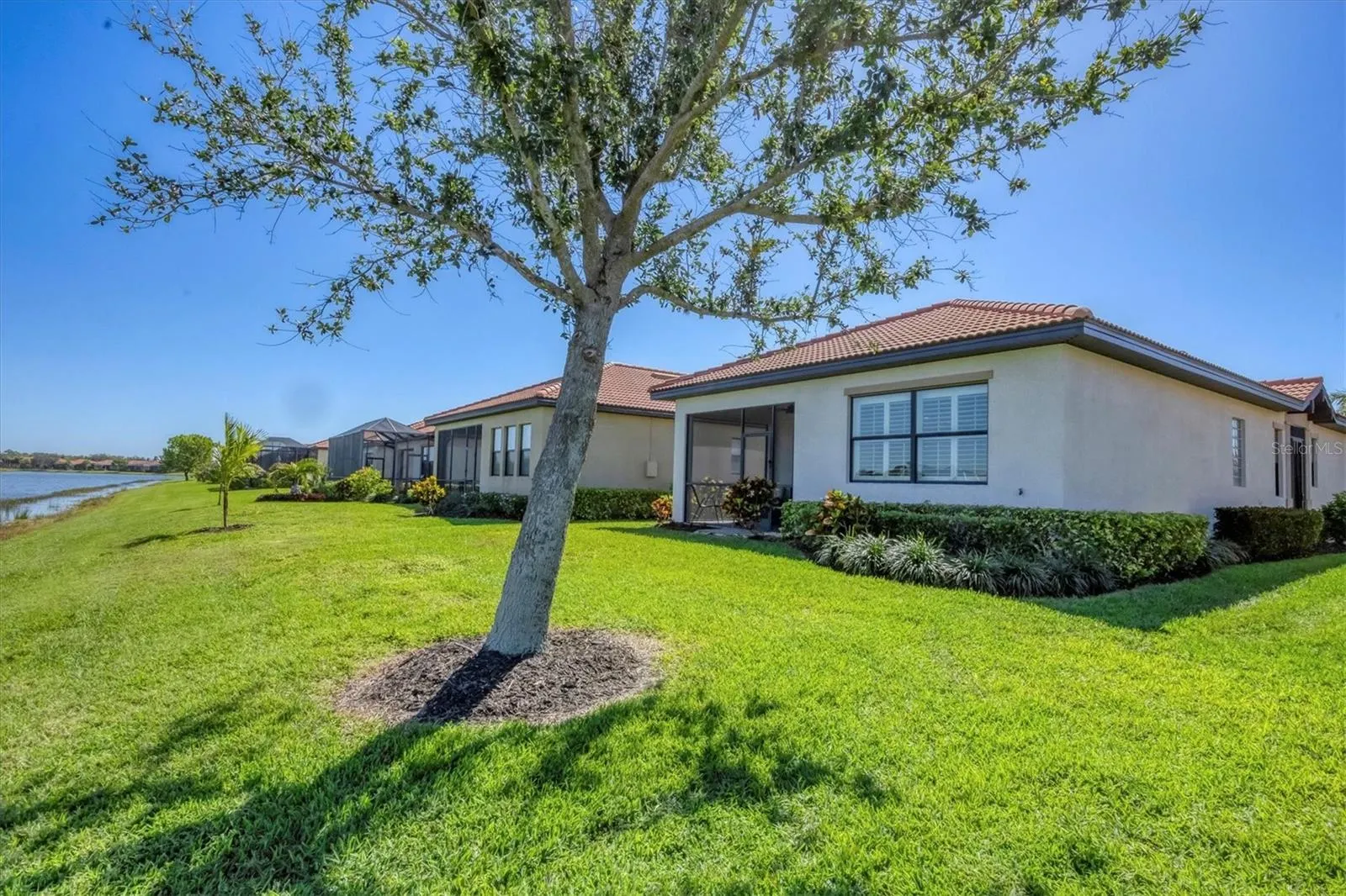 10412 CROOKED CREEK DR