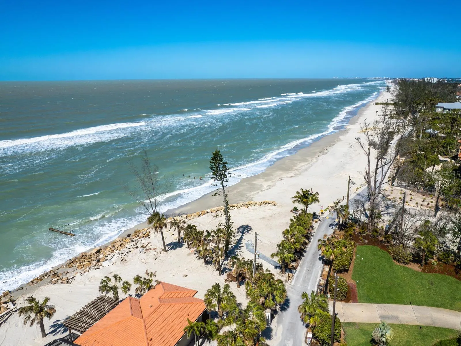 1049 N CASEY KEY RD