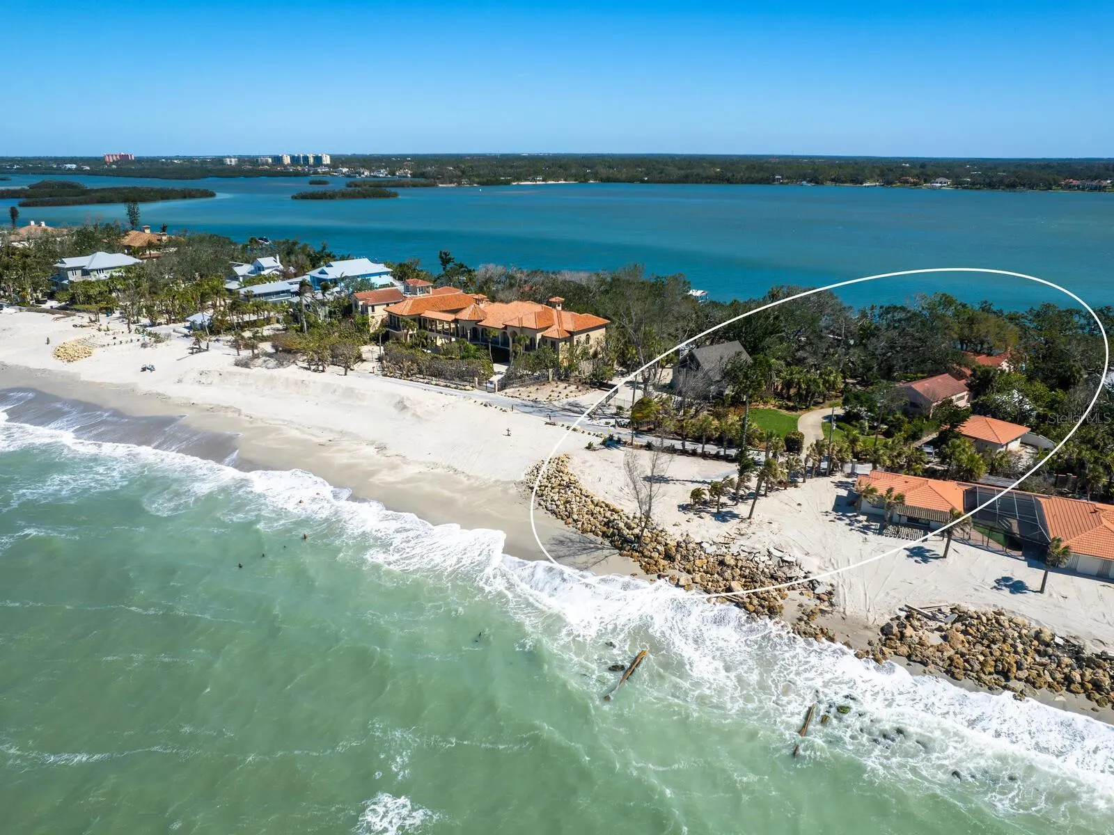 1049 N CASEY KEY RD