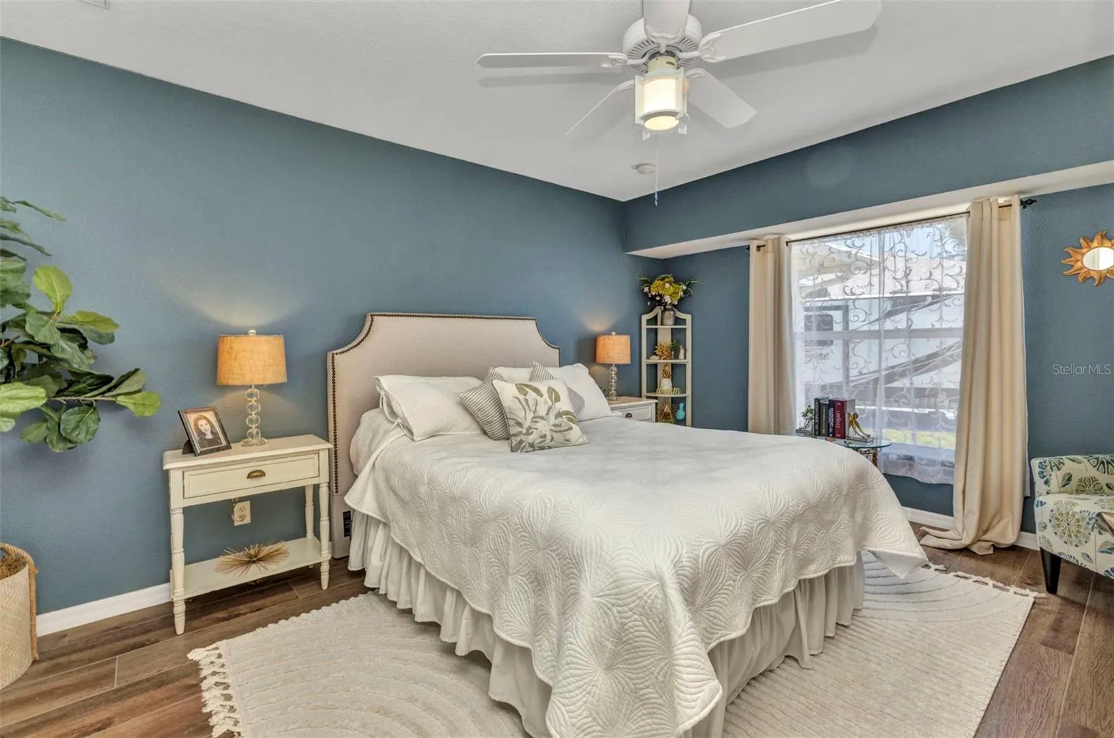 18382 ARAPAHOE CIR