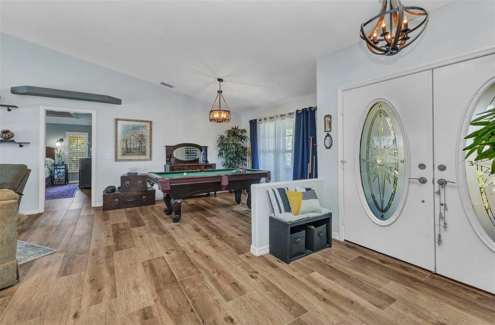 18382 ARAPAHOE CIR