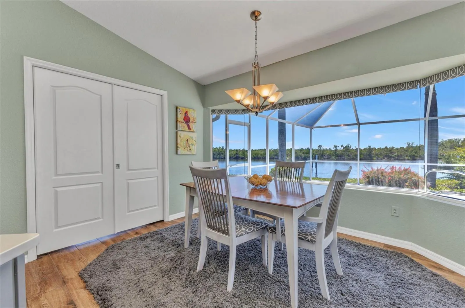 18382 ARAPAHOE CIR