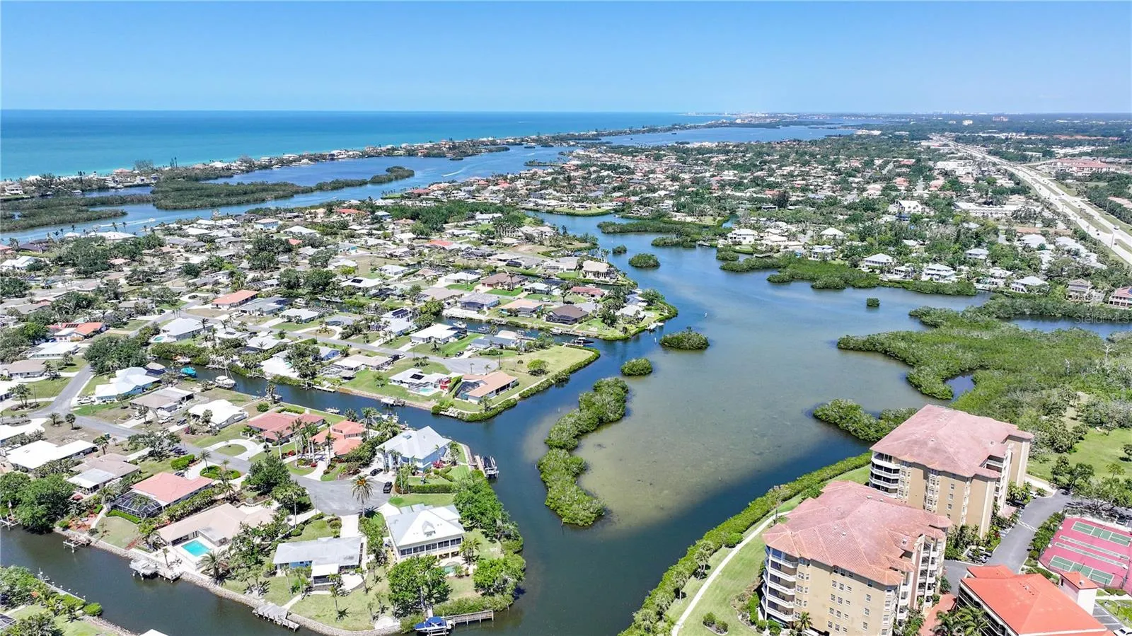 120 VILLA DR #120, #120