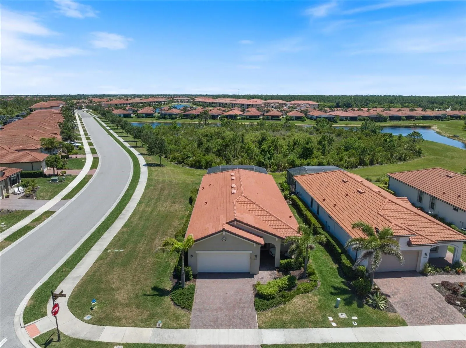 10209 FIDDLEWOOD DR