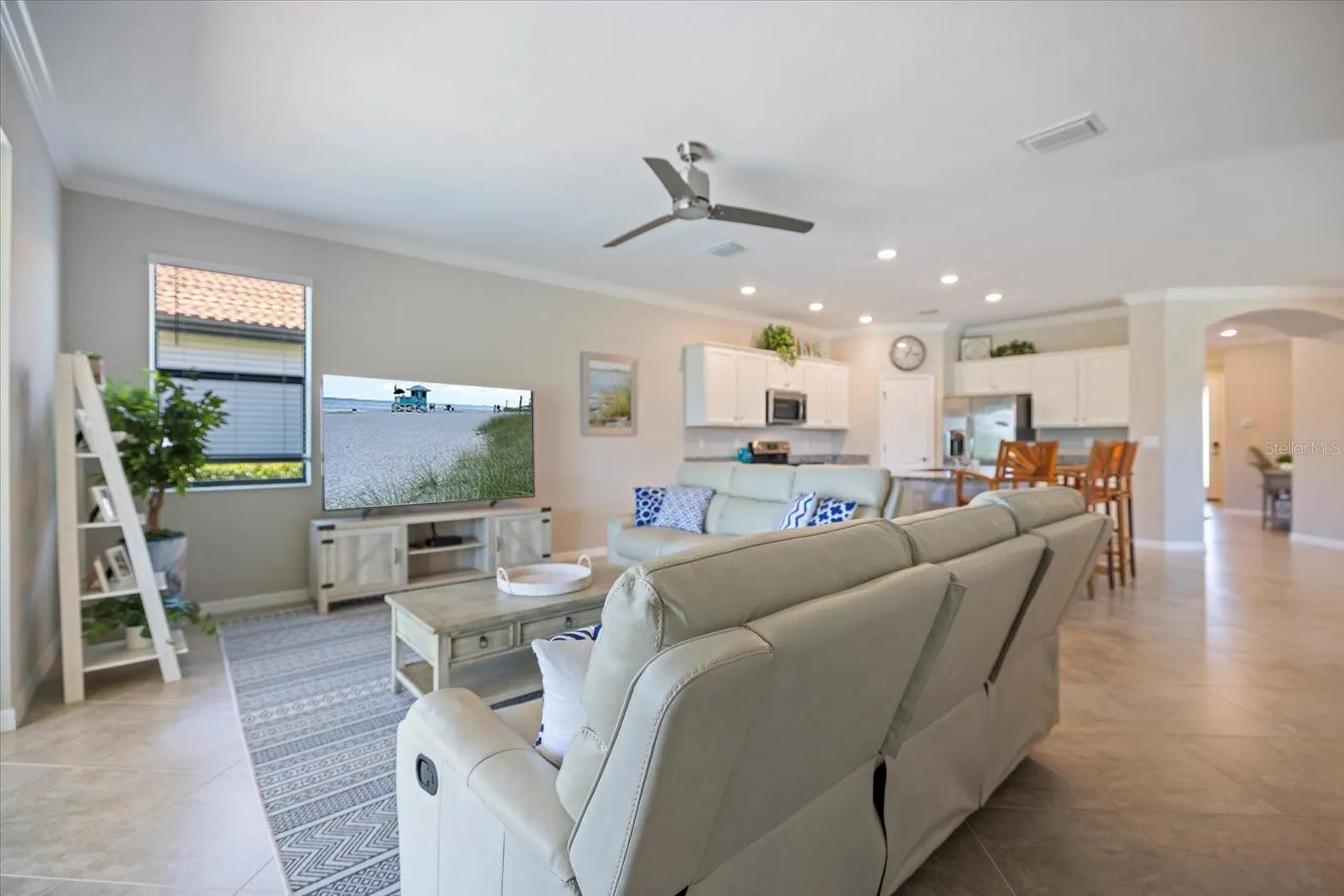 10209 FIDDLEWOOD DR