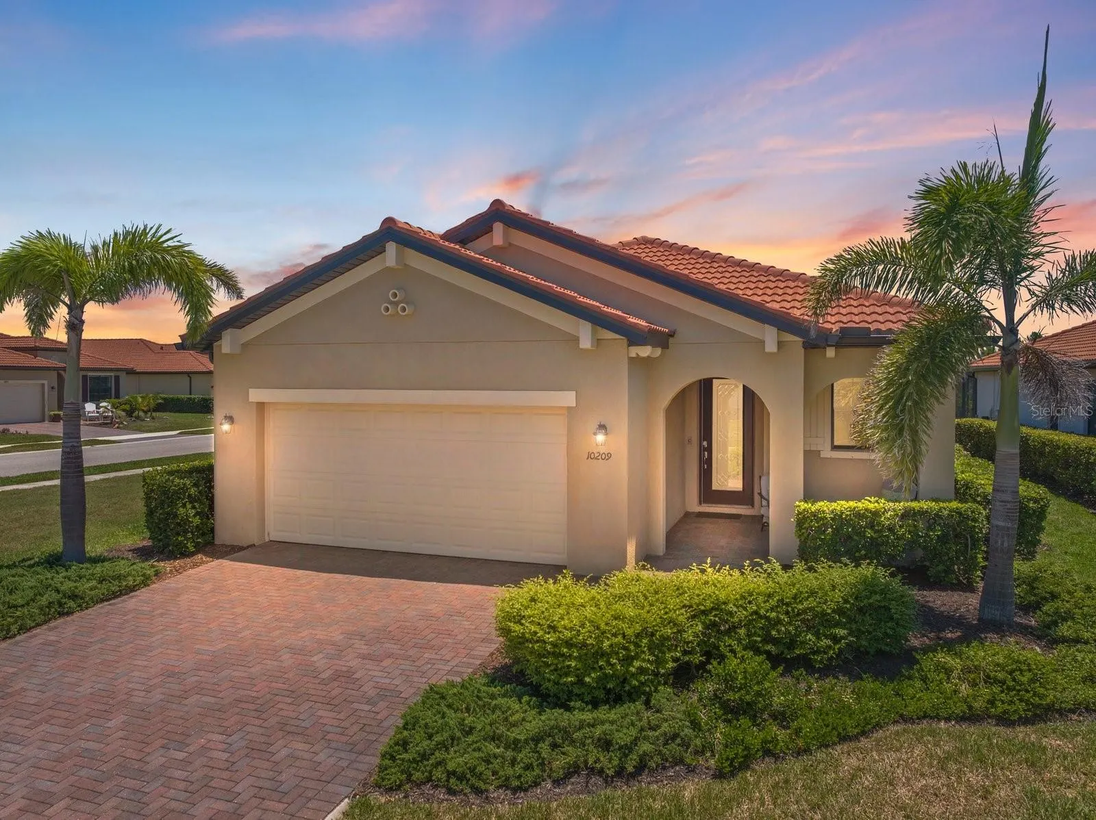 10209 FIDDLEWOOD DR