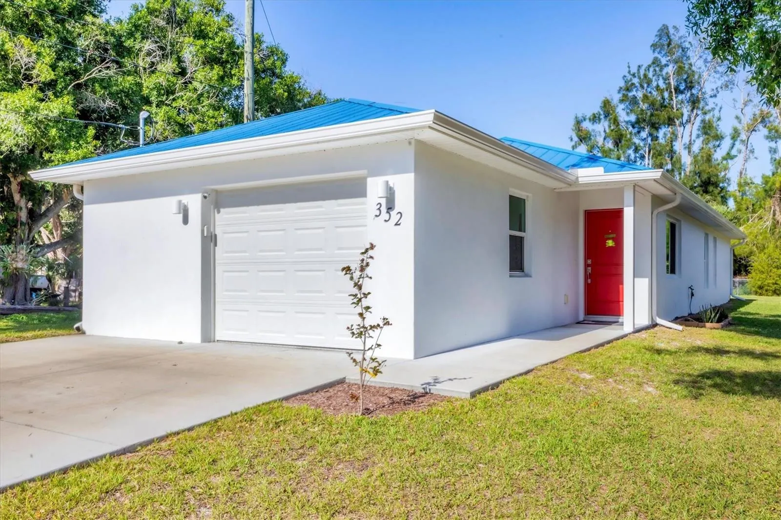 352 GLENWOOD AVE