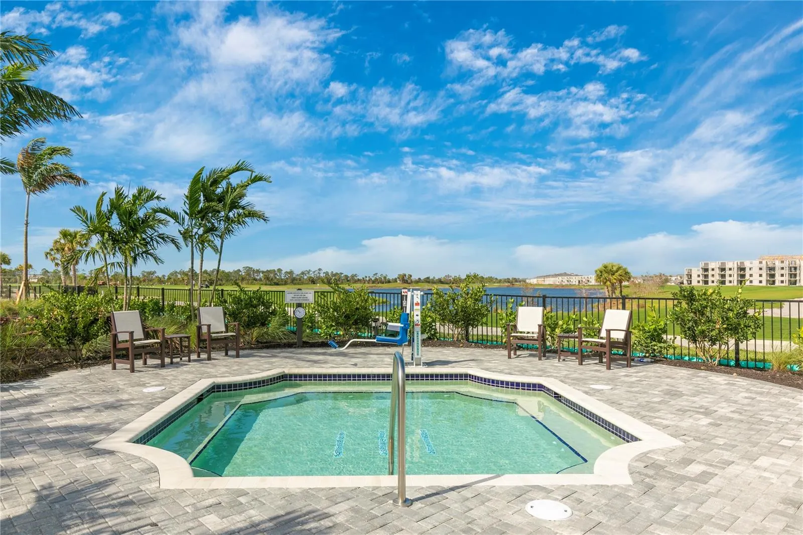 12440 WELLEN GOLF ST #204, #204