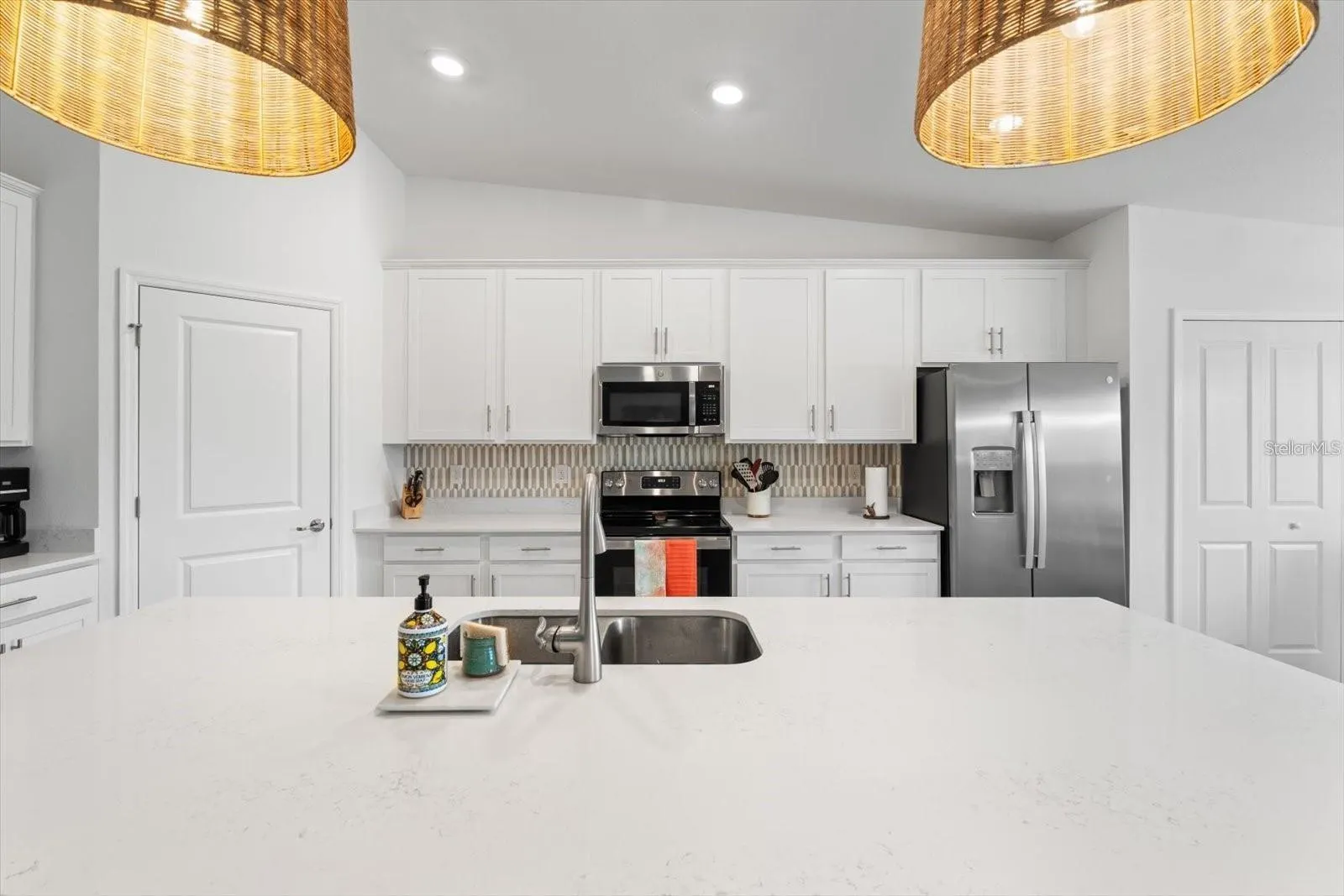 12440 WELLEN GOLF ST #204, #204