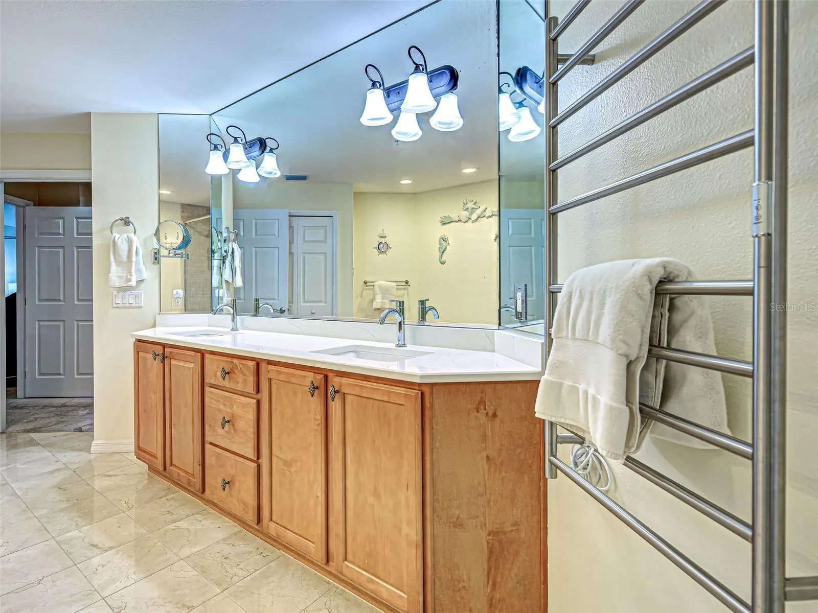 516 TAMIAMI TRL S #303, #303