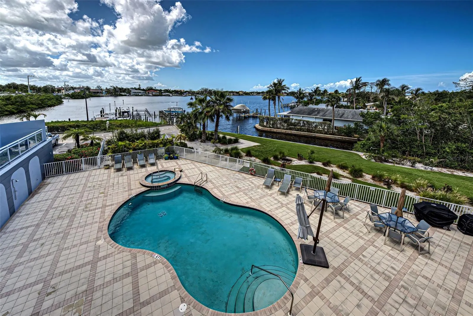 516 TAMIAMI TRL S #303, #303