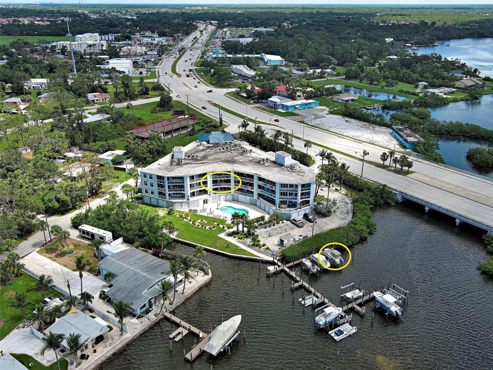 516 TAMIAMI TRL S #303, #303
