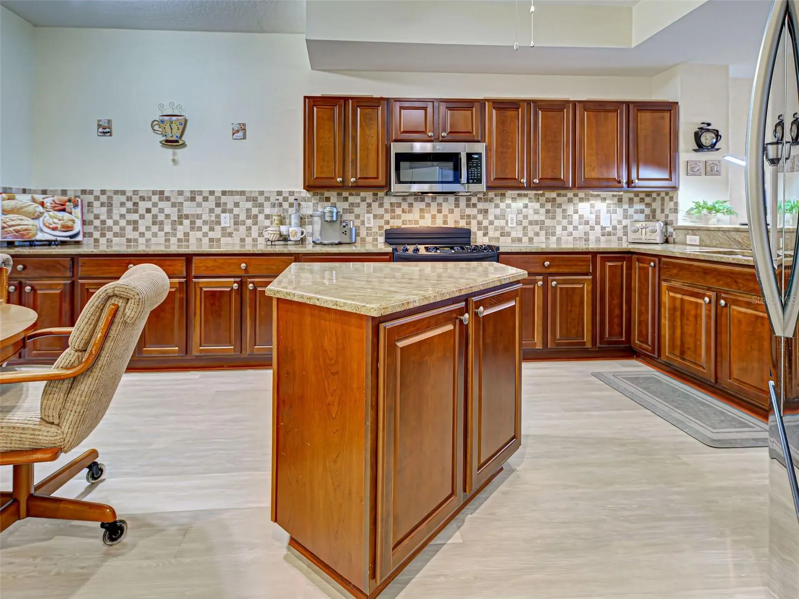 516 TAMIAMI TRL S #303, #303