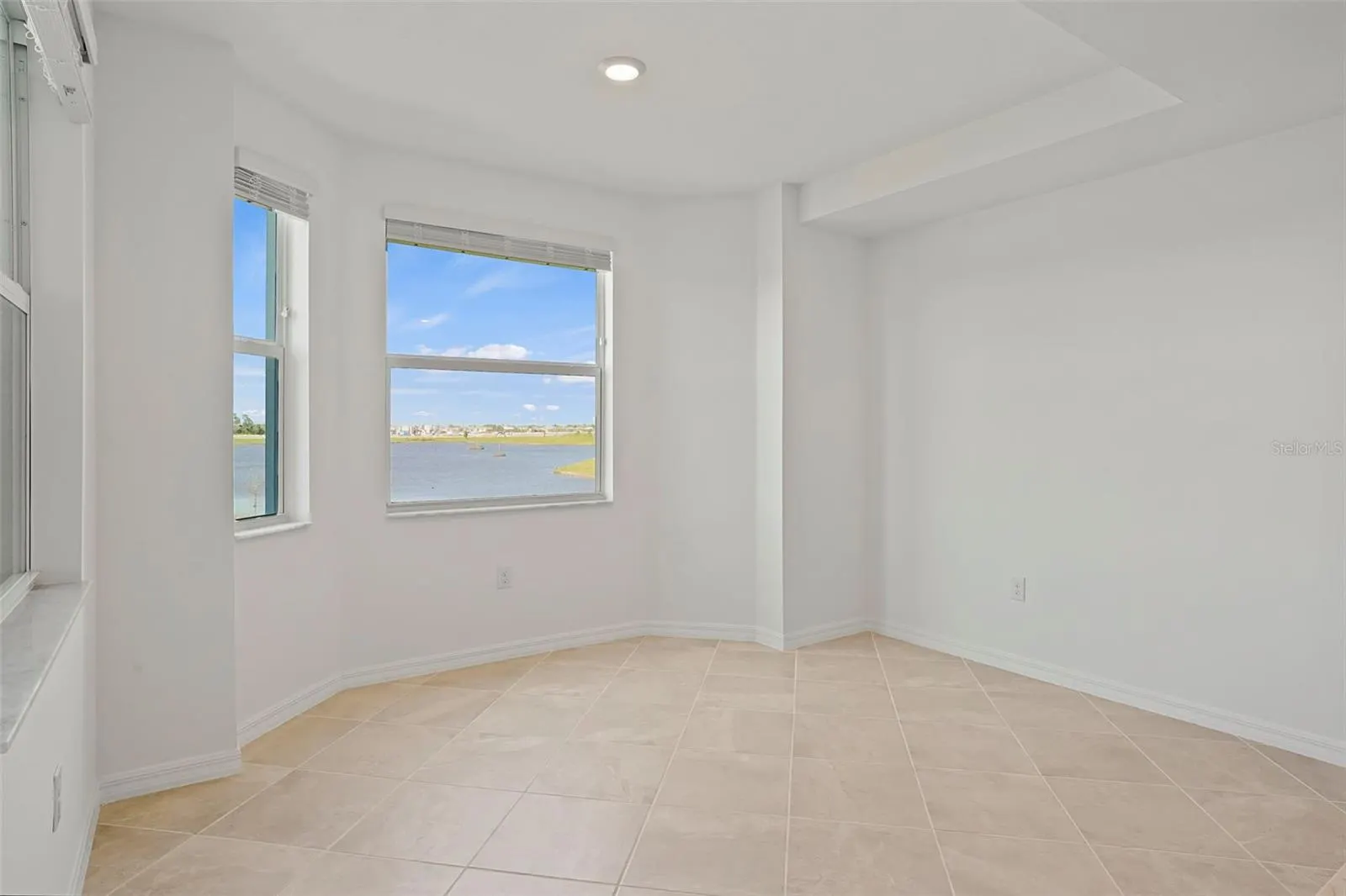 12140 WELLEN GOLF ST #202, #202