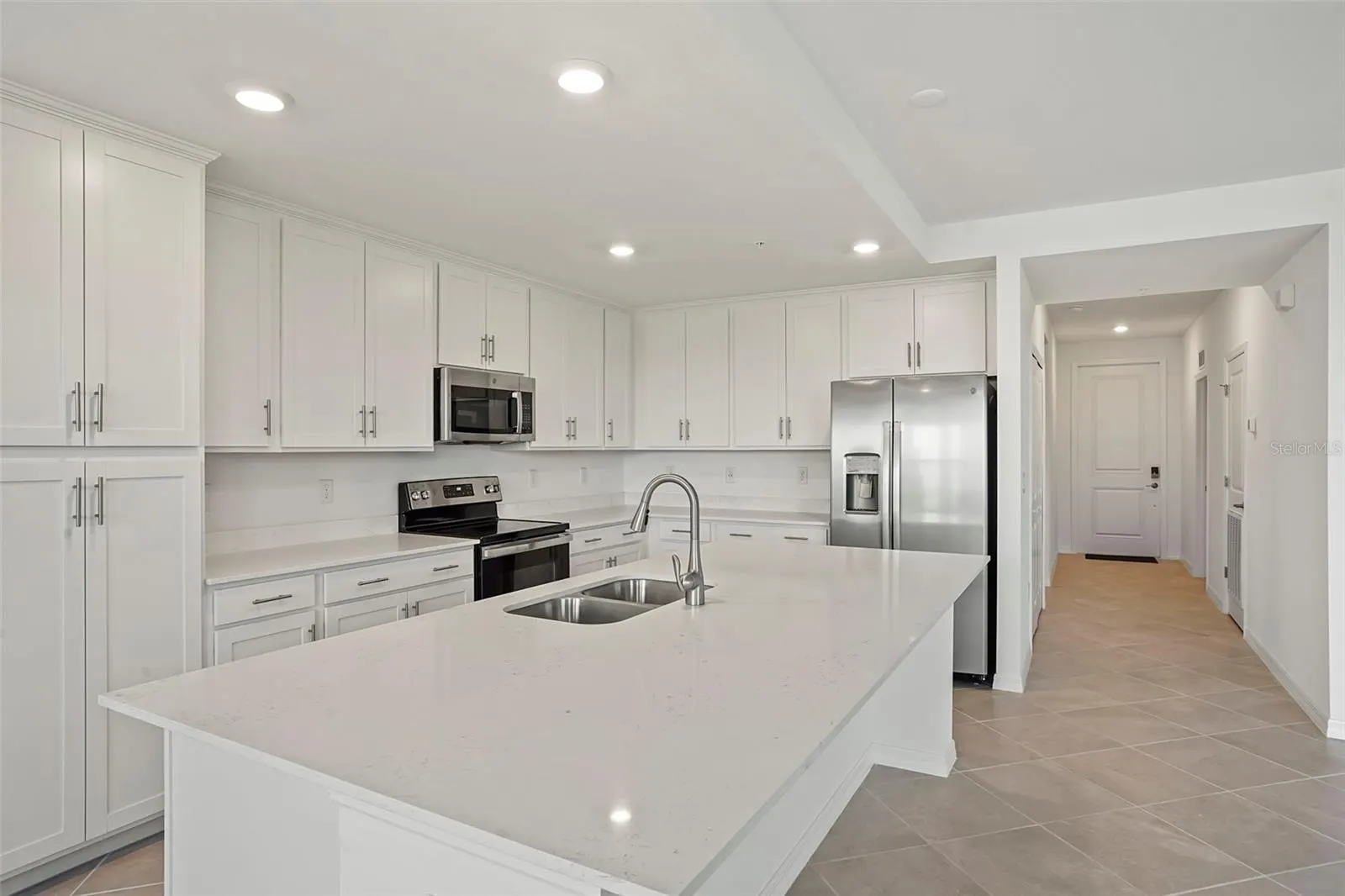 12140 WELLEN GOLF ST #202, #202