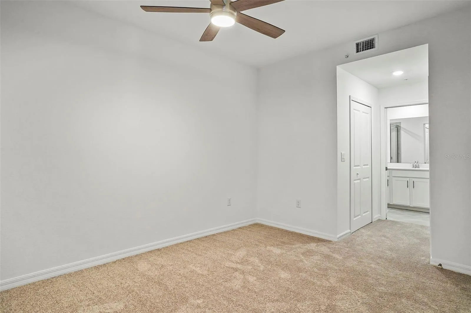 12140 WELLEN GOLF ST #202, #202