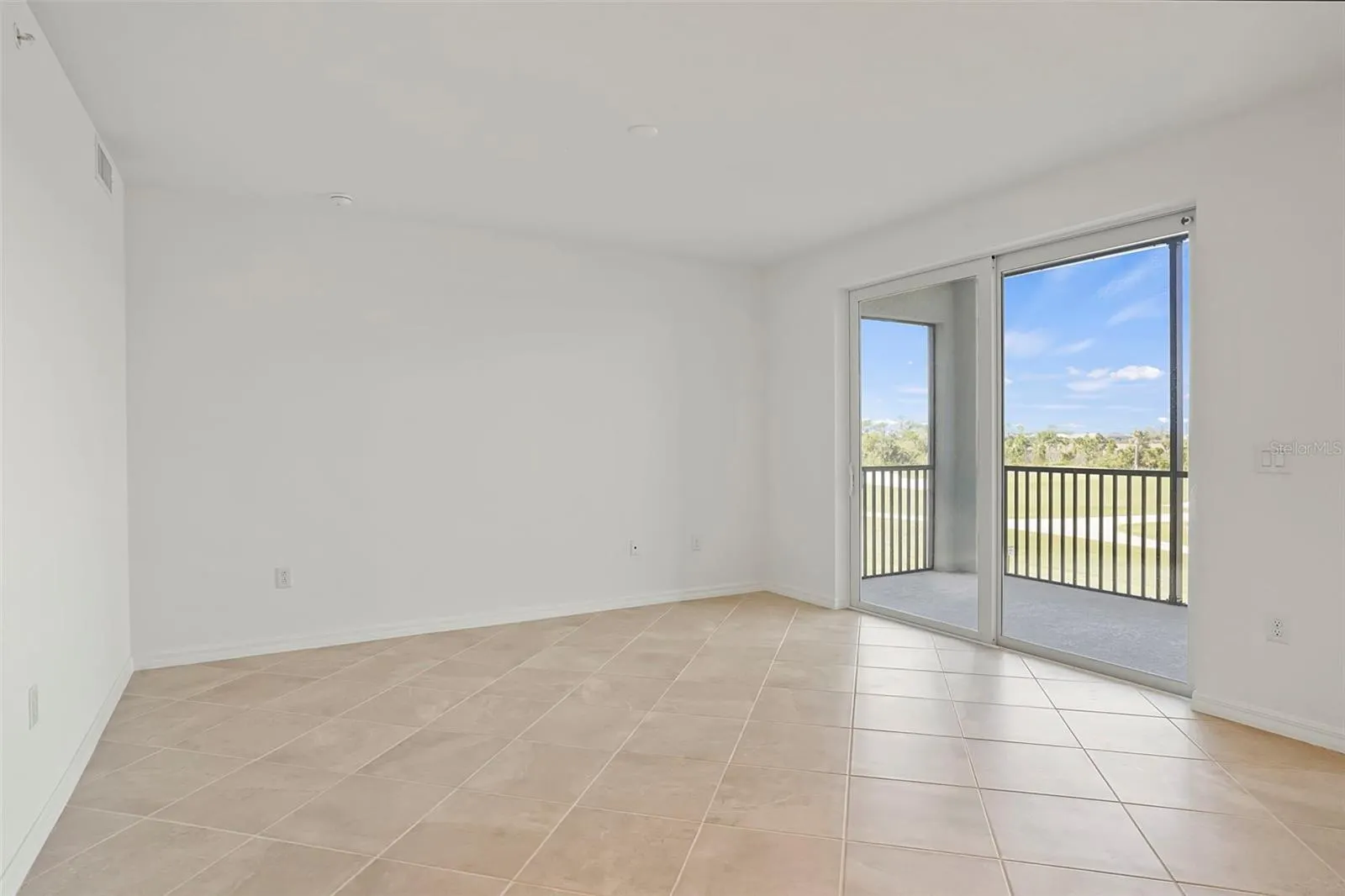 12140 WELLEN GOLF ST #202, #202