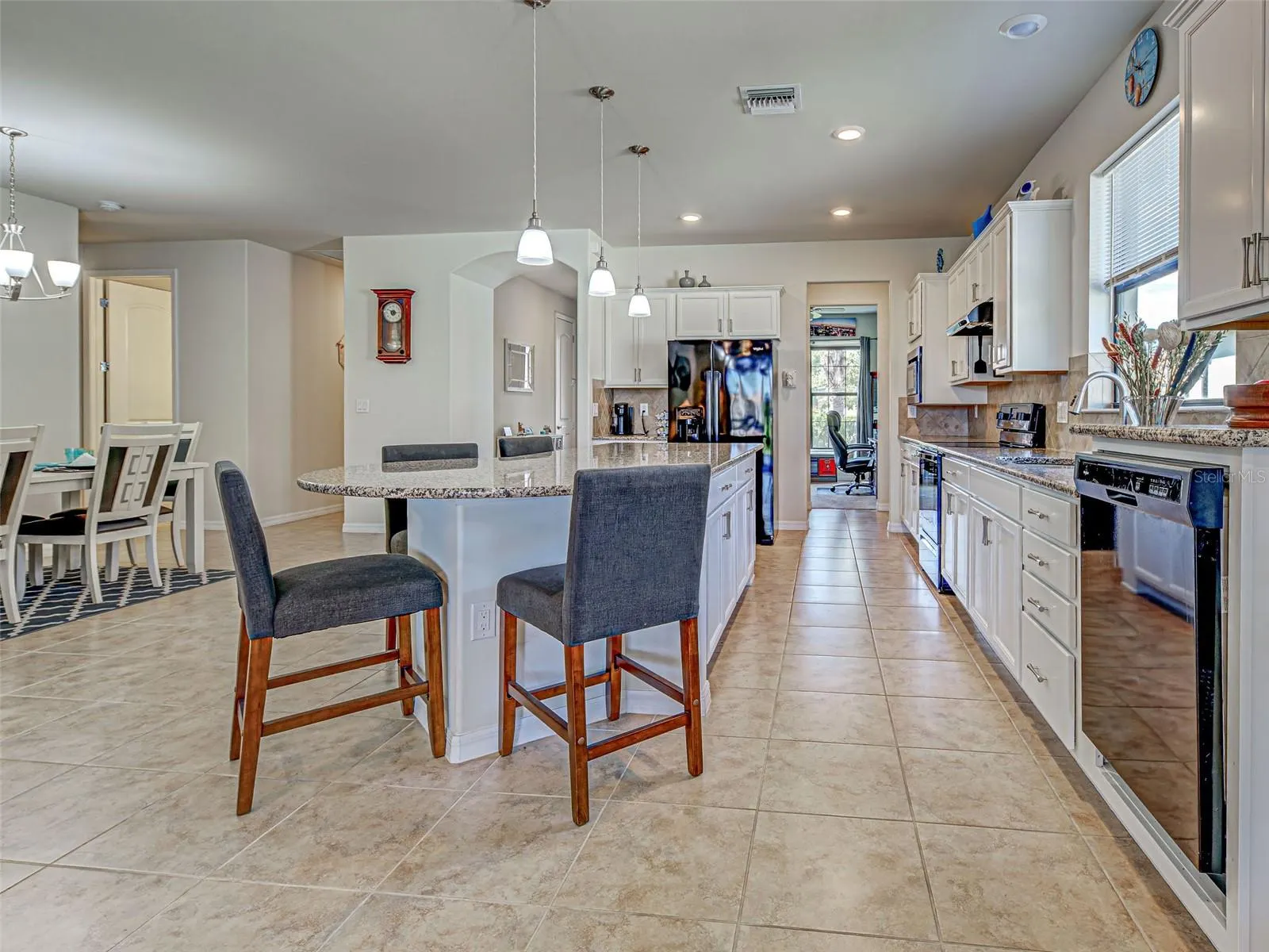 13360 ESPOSITO ST